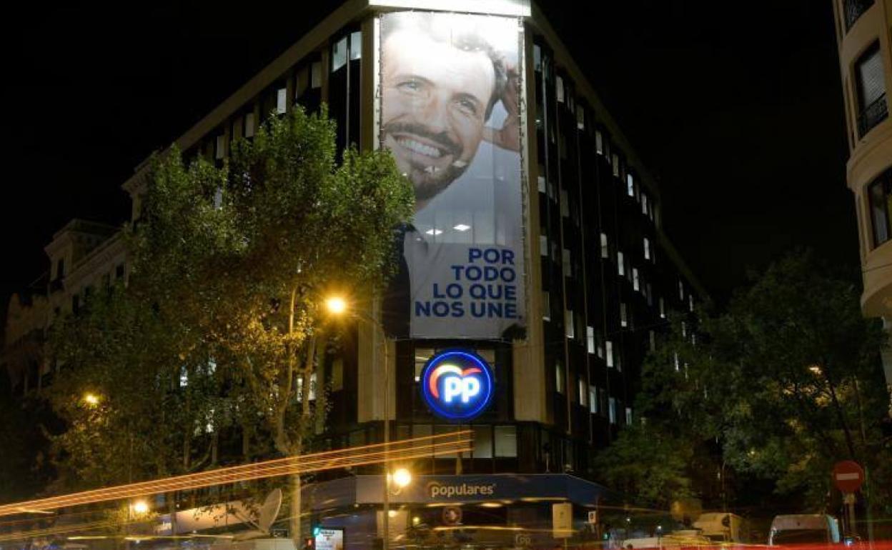 Fachada de la sede del Partido Popular en la calle Génova de Madrid.