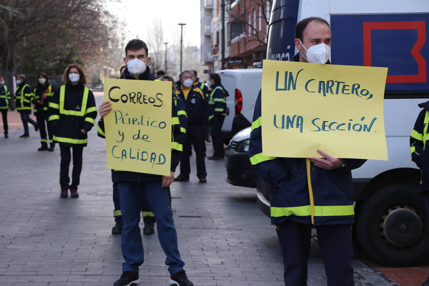 Los carteros elevan sus críticas ante la falta de reposición de personal y el aumento de las cargas de trabajo.