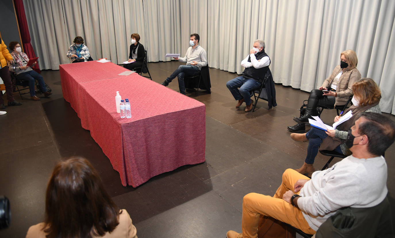 Fotos: El secretario general del PSOECyL visita Aranda de Duero