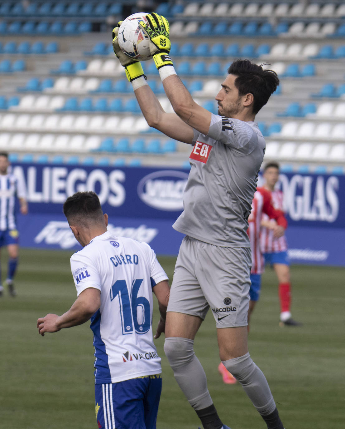 Fotos: Las imágenes del Deportiva-Sporting