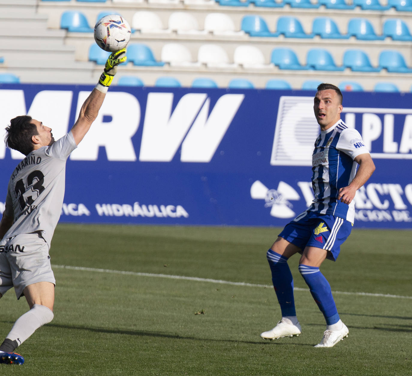 Fotos: Las imágenes del Deportiva-Sporting