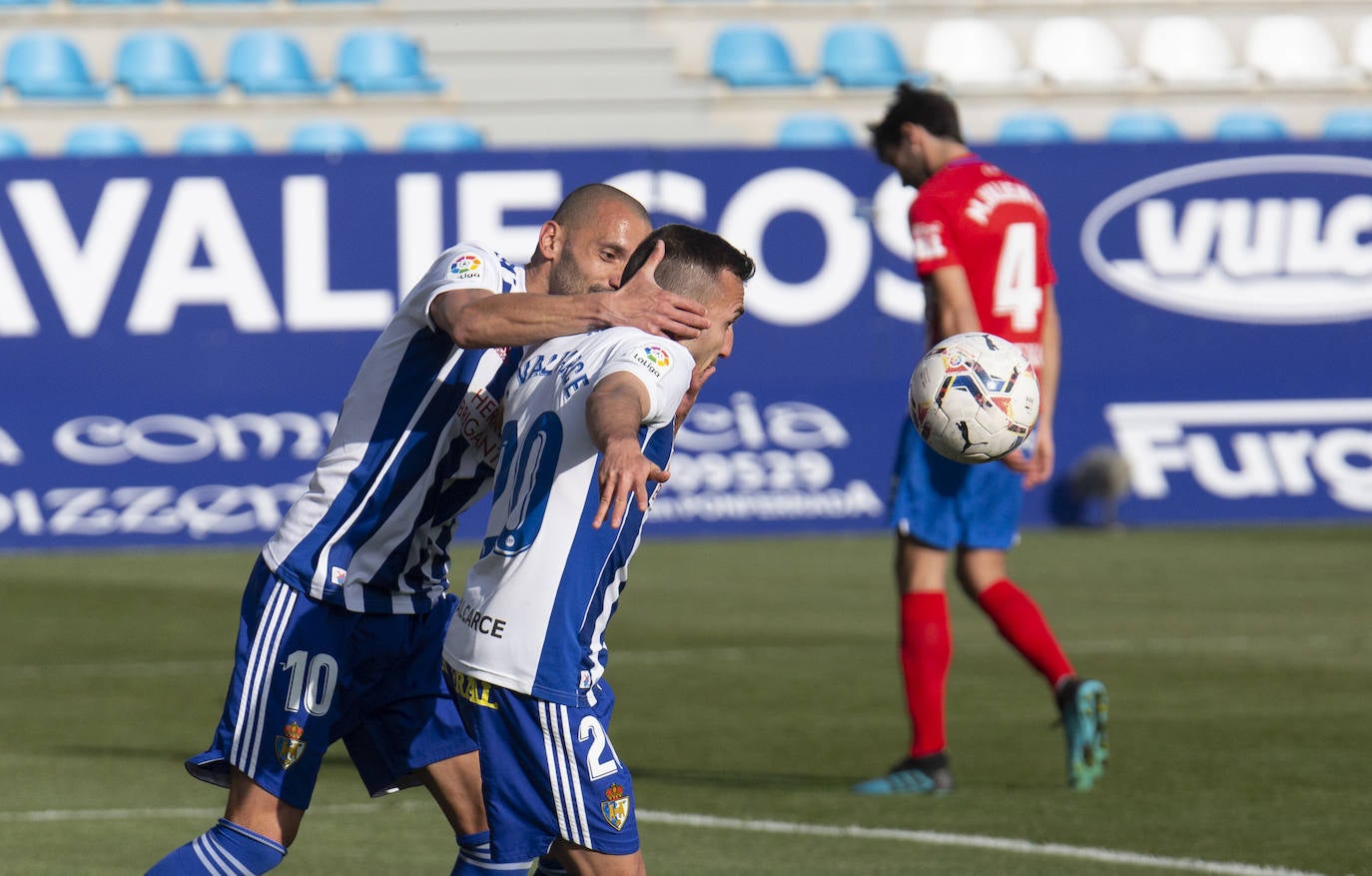 Fotos: Las imágenes del Deportiva-Sporting