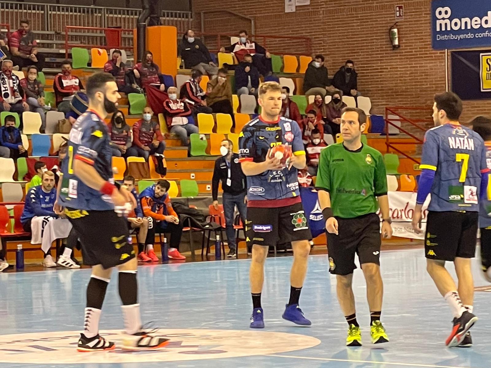 Fotos: El Abanca Ademar vuelve a la competición ante Incarlopsa Cuenca