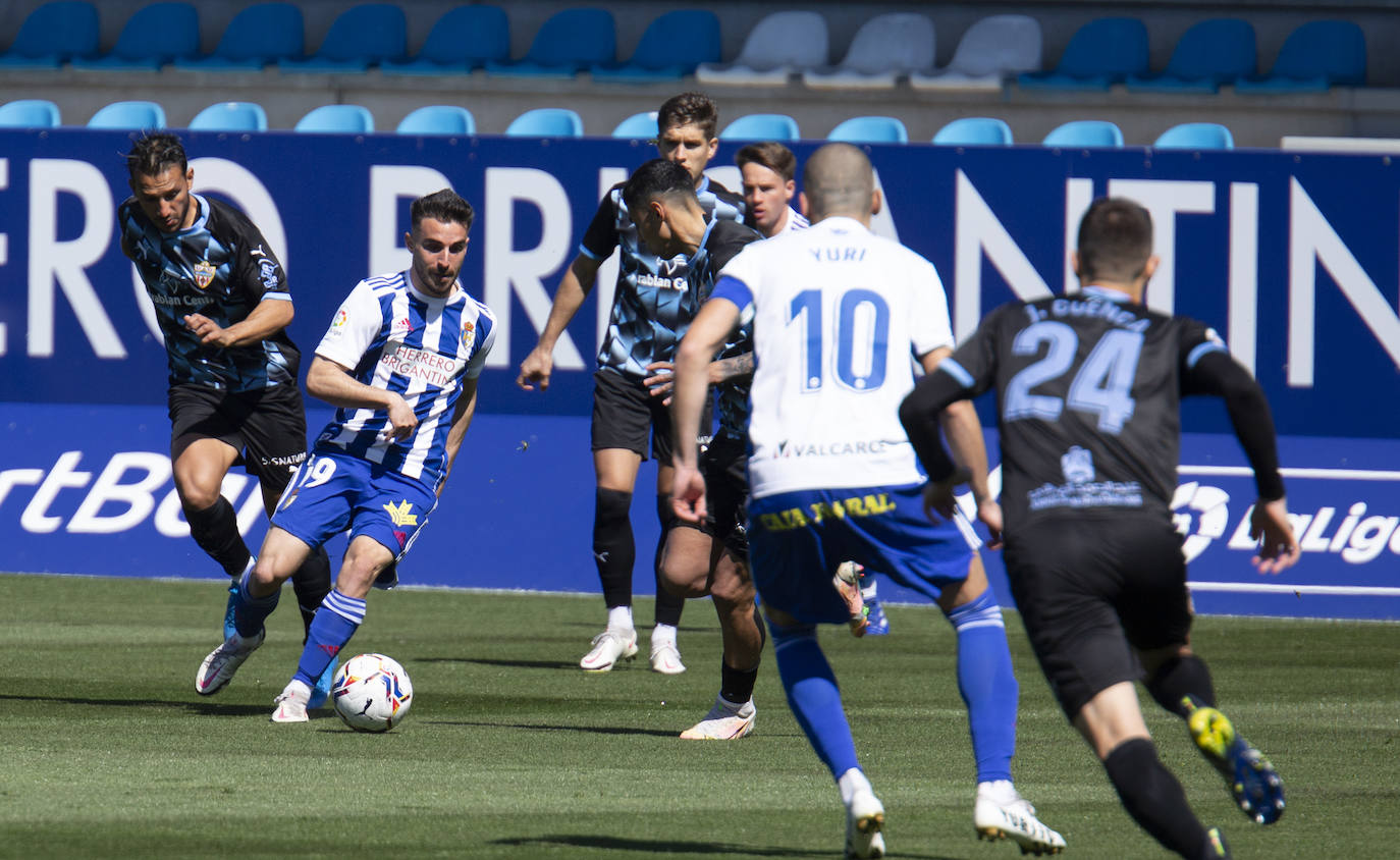 Fotos: Las imágenes del Deportiva-Almería