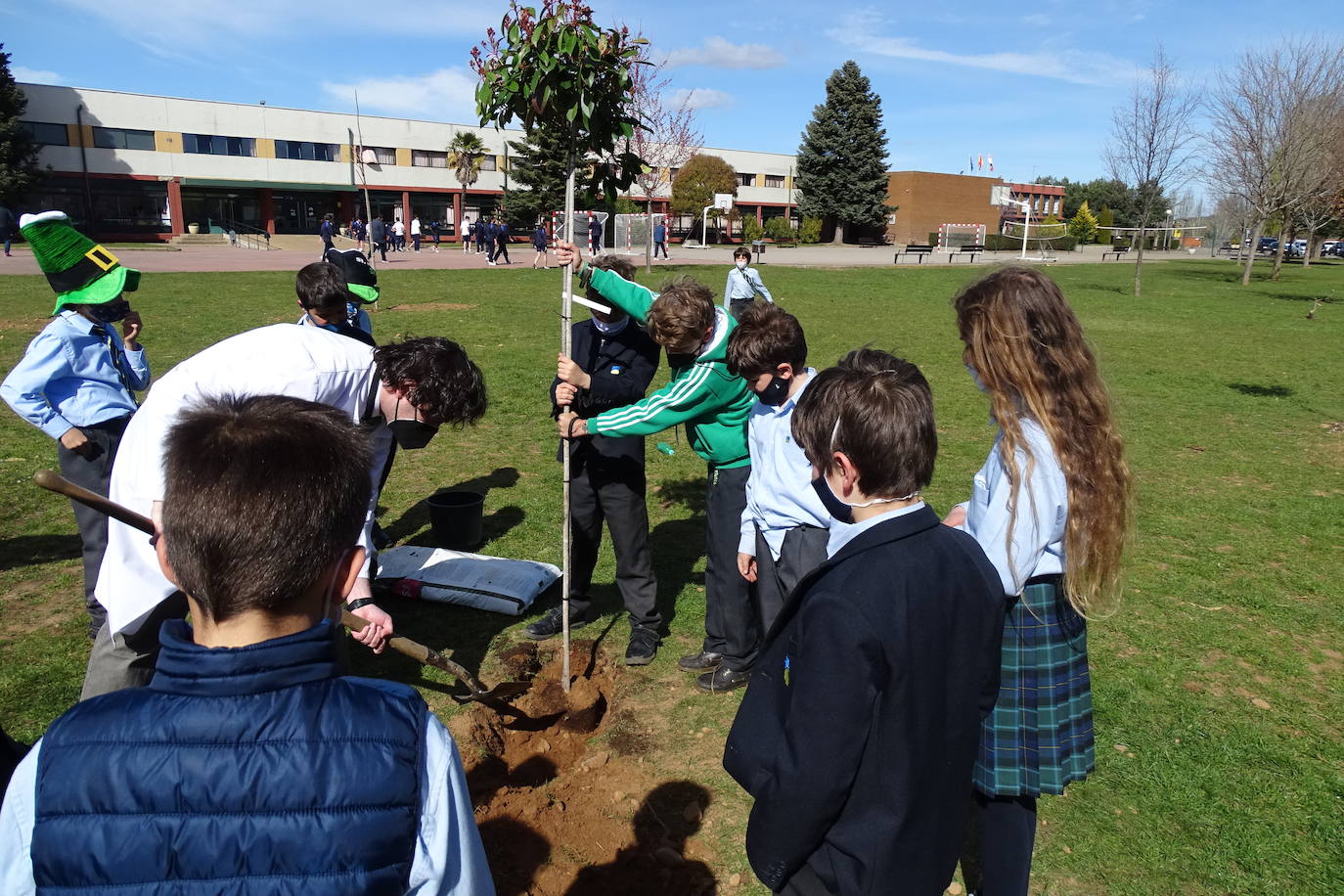 Fotos: «Día de la primavera» en Peñacorada