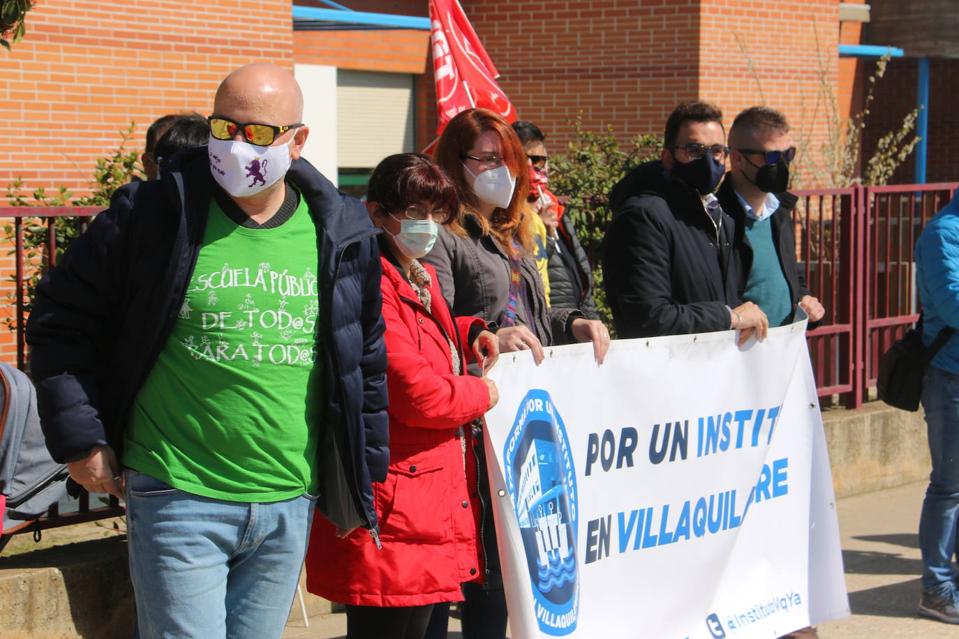 Algunos de los concentrados por la Plataforma.