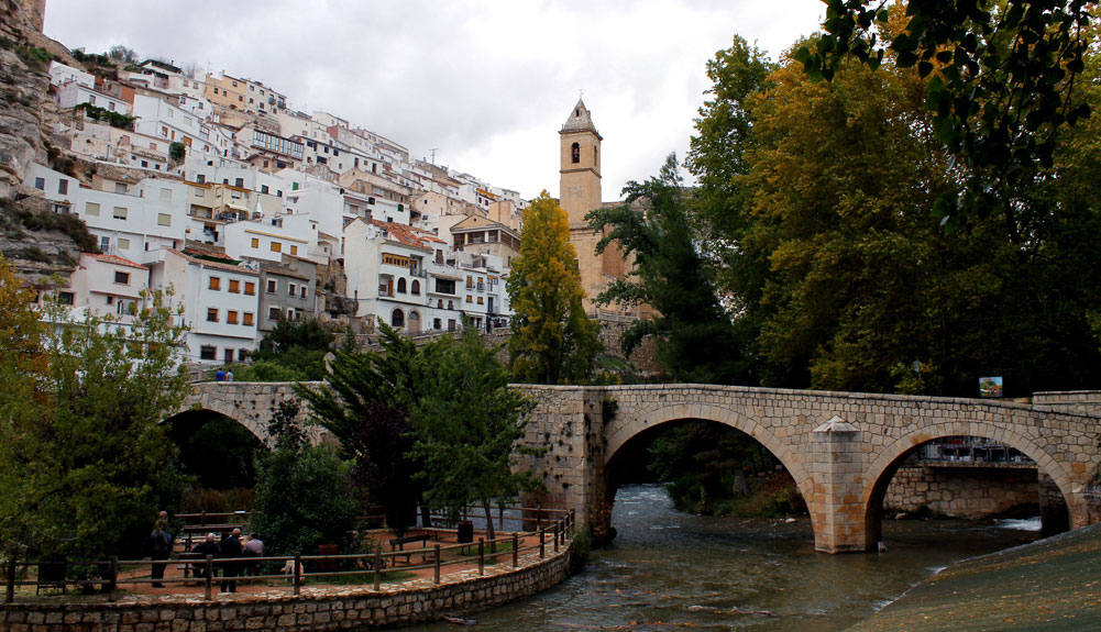 16. Alcalá del Júcar (Albacete), con 42.400 búsquedas mensuales