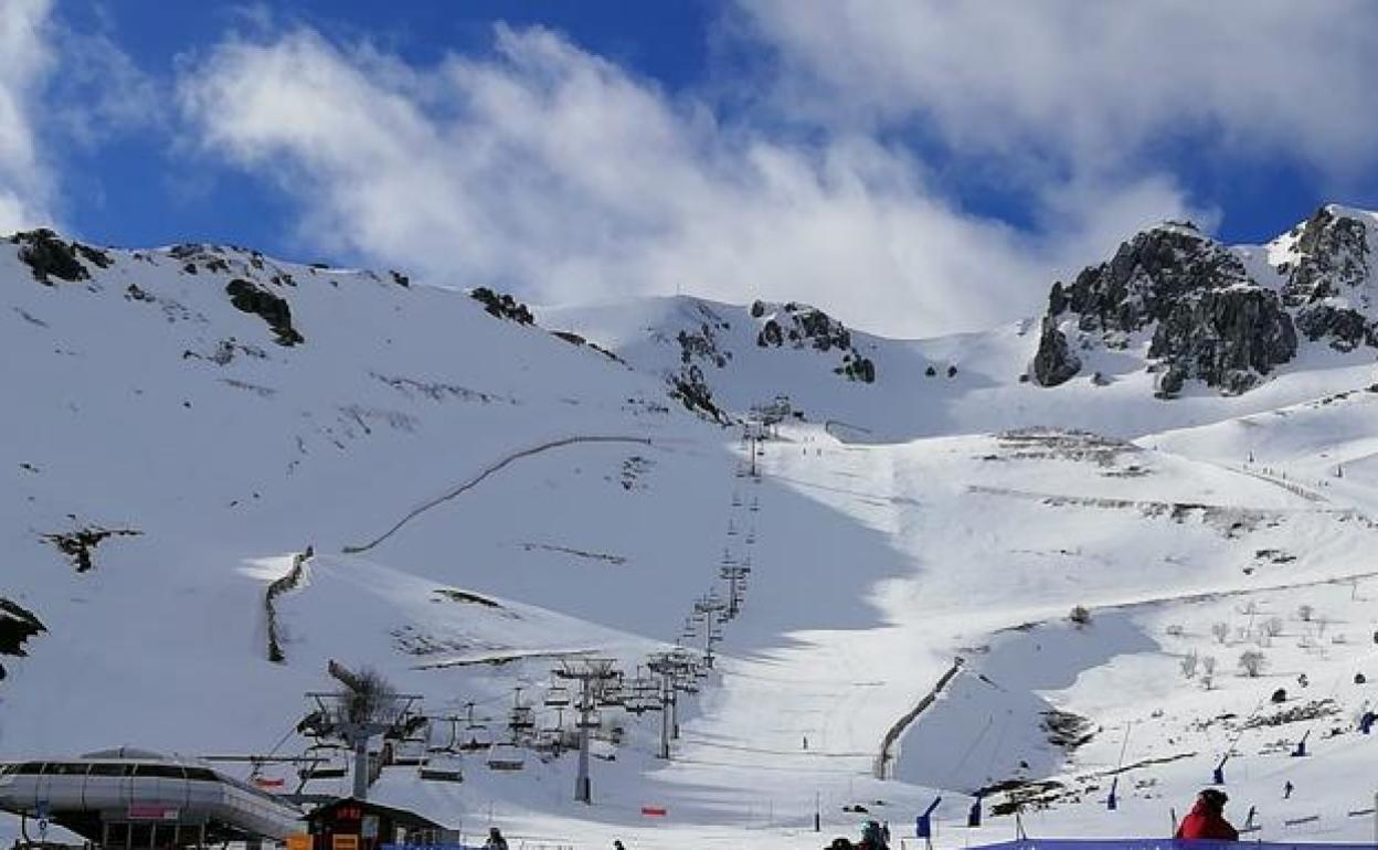 Vista de la estación de esquí. 