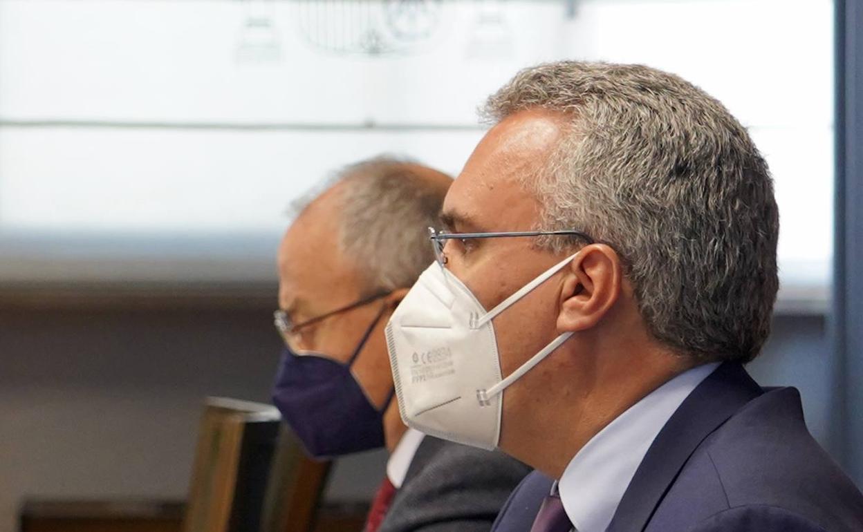 Javier Izquierdo, durante la rueda de prensa. 