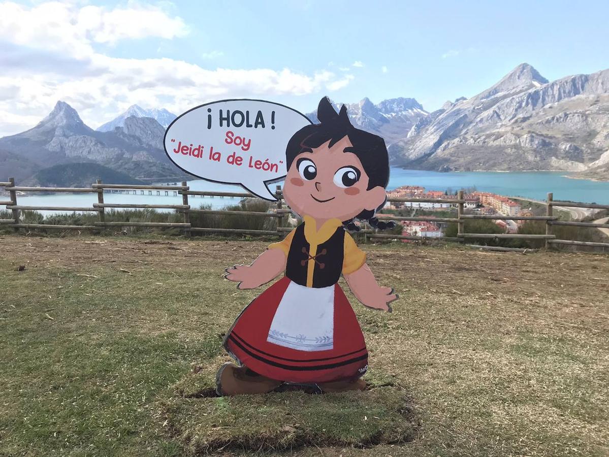 El Ayuntamiento de esta localidad montañesa prepara la instalación de este columpio de ocho metros de altura en el Alto de Valcayo, donde los niños se podrán fotografiar con una particular Heidi y su perro Chitu