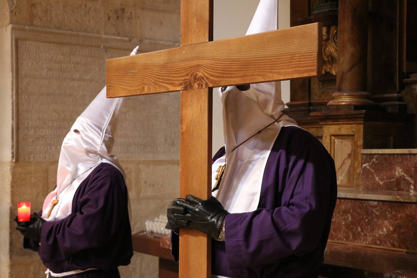 La iglesia acoge uno de los actos más tradicionales de la Semana Santa de León.