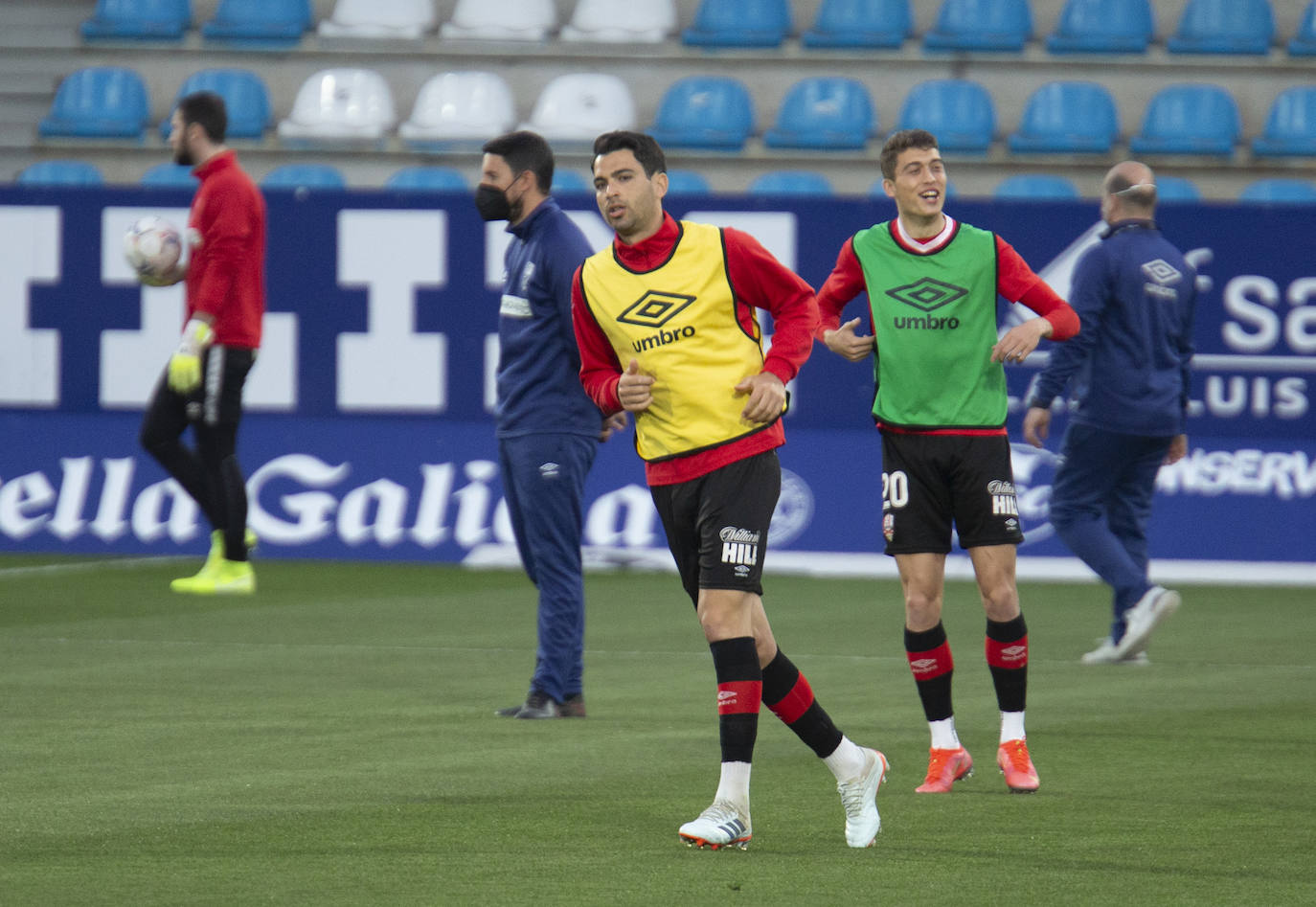 Fotos: Las imágenes del Deportiva-Logroñés