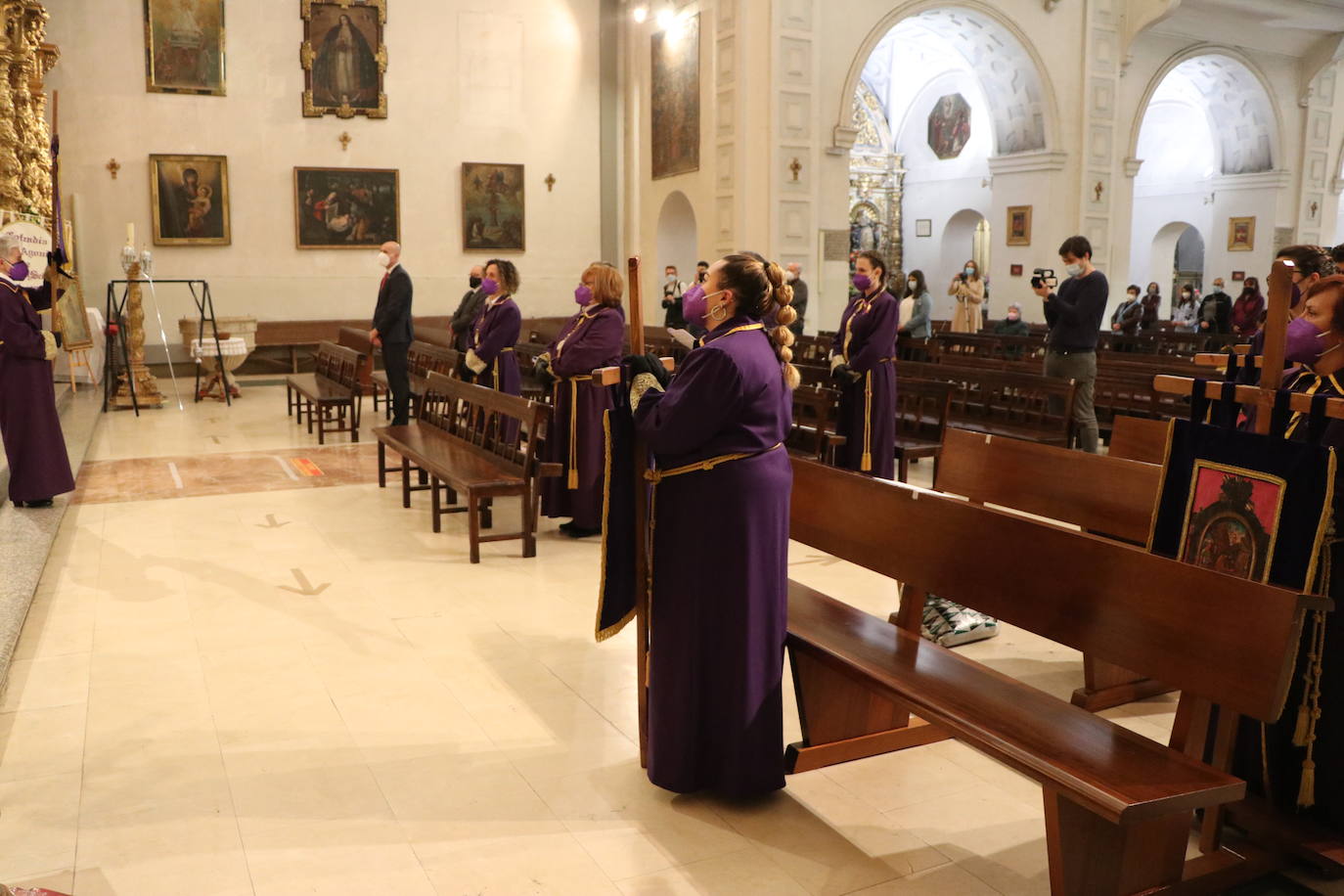 La Cofradía de la Agonía de Nuestro Señor celebra un solemne acto sin su titular.