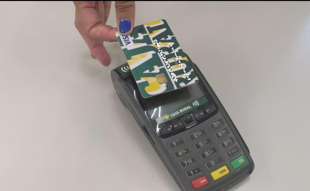 Caja Rural amplía la eliminación de las comisiones de sus datáfonos. 