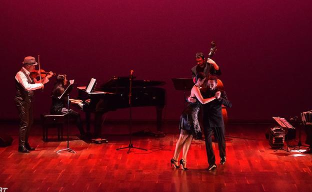 El cuarteto Tango A6 rinde homenaje a Piazzolla el domingo en Mansilla Mayor