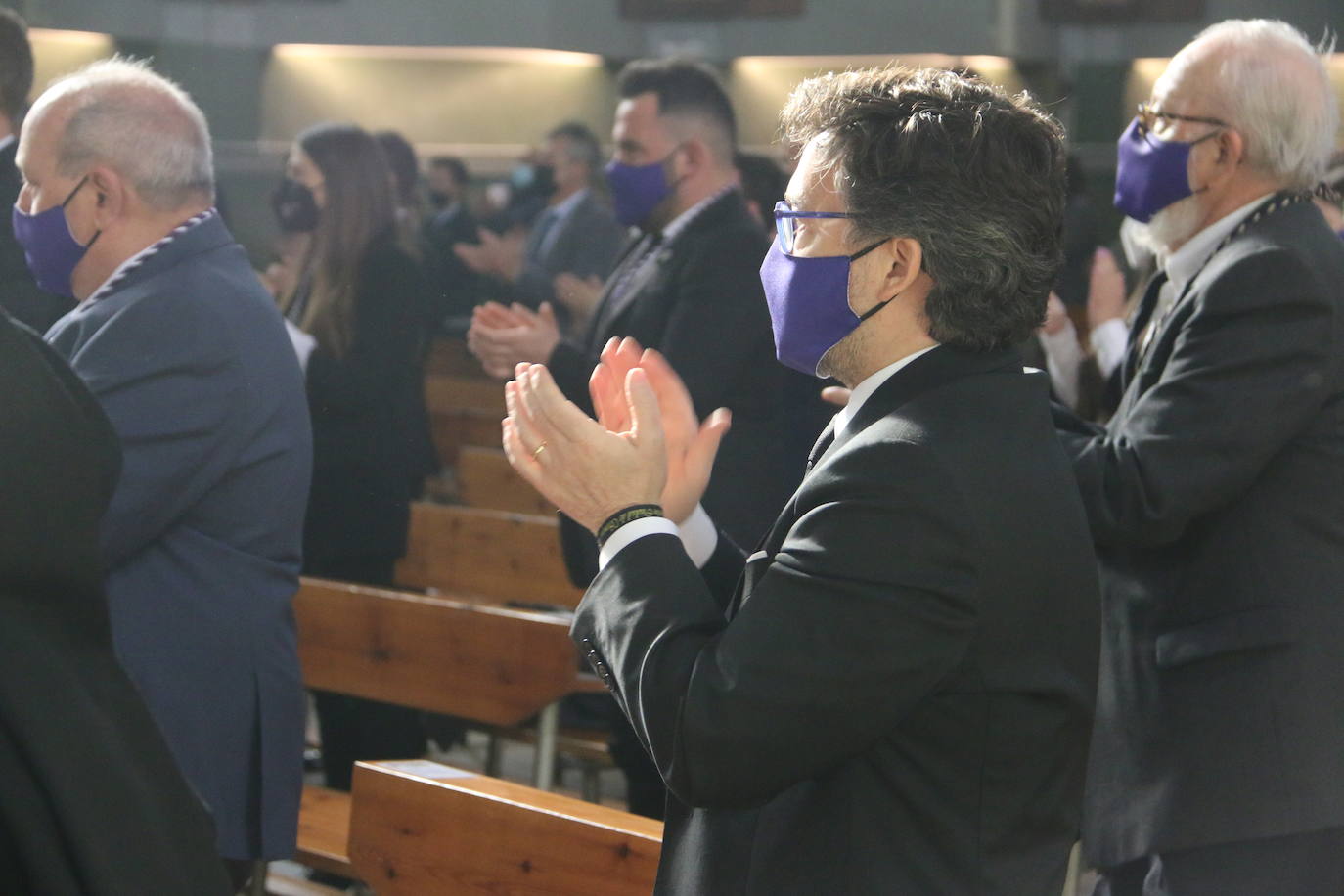 Fotos: «Capillos arriba hermano, Cristo ha resucitado»