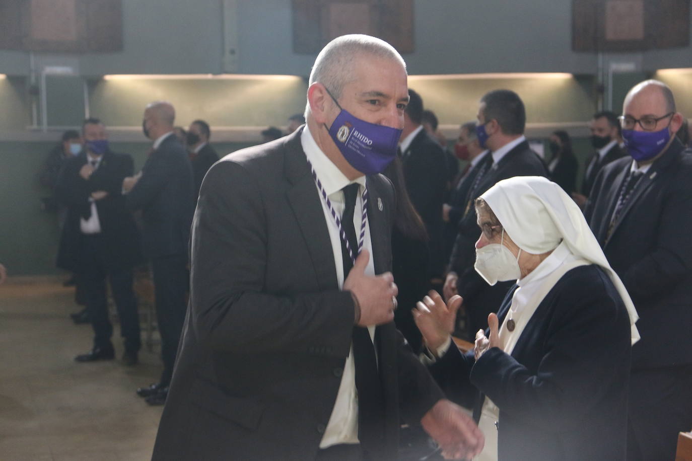 Fotos: «Capillos arriba hermano, Cristo ha resucitado»