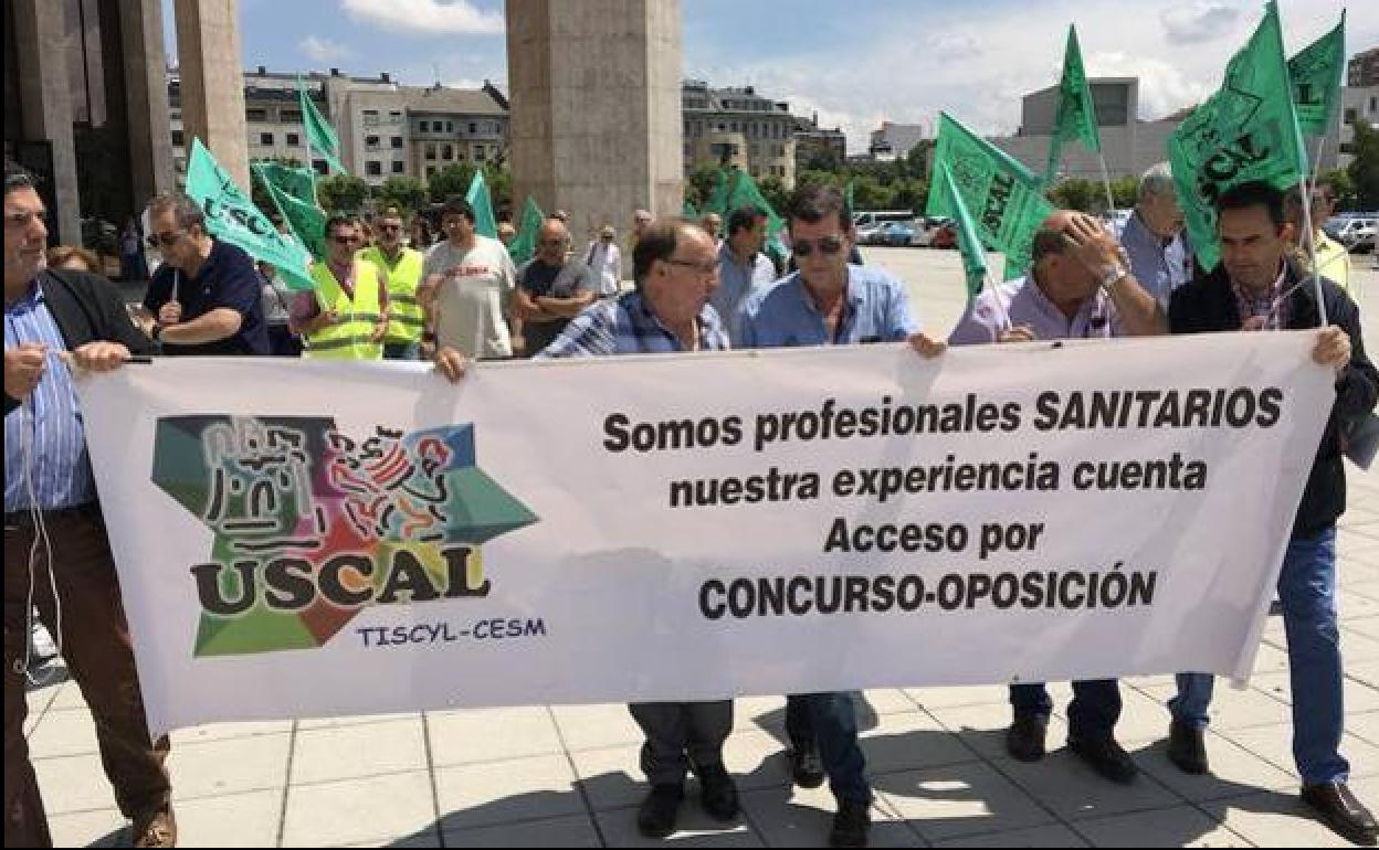 Uscal recurre al Procurador del Común para impulsar el desarrollo de la carrera profesional.