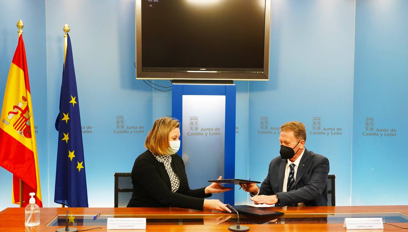 Fotos: Convenio de Plena Inclusión