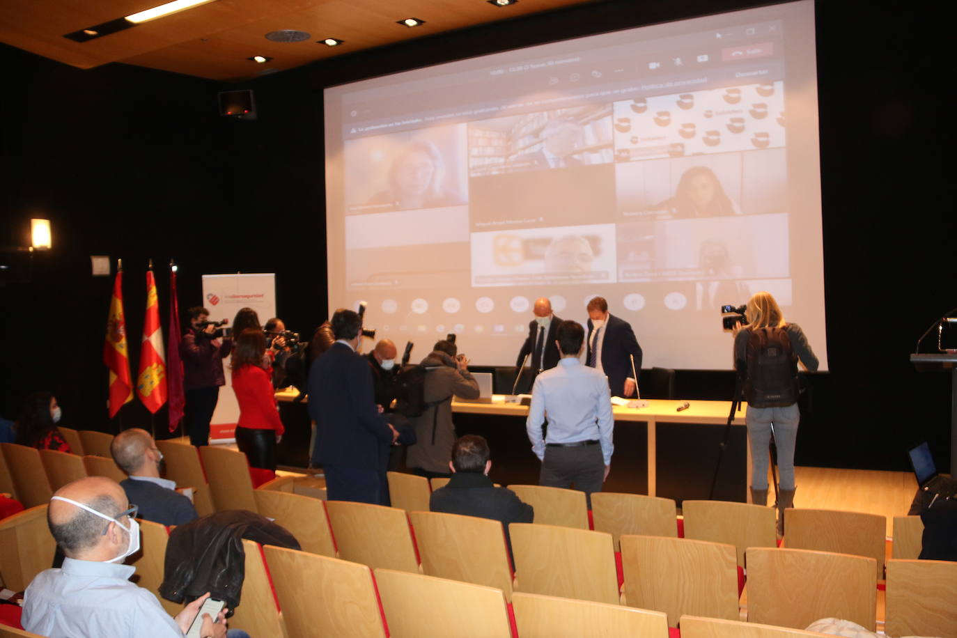 Fotos: Francisco Igea asiste a la jornada &#039;Ciberseguridad Industrial: una necesidad, una oportunidad&#039;