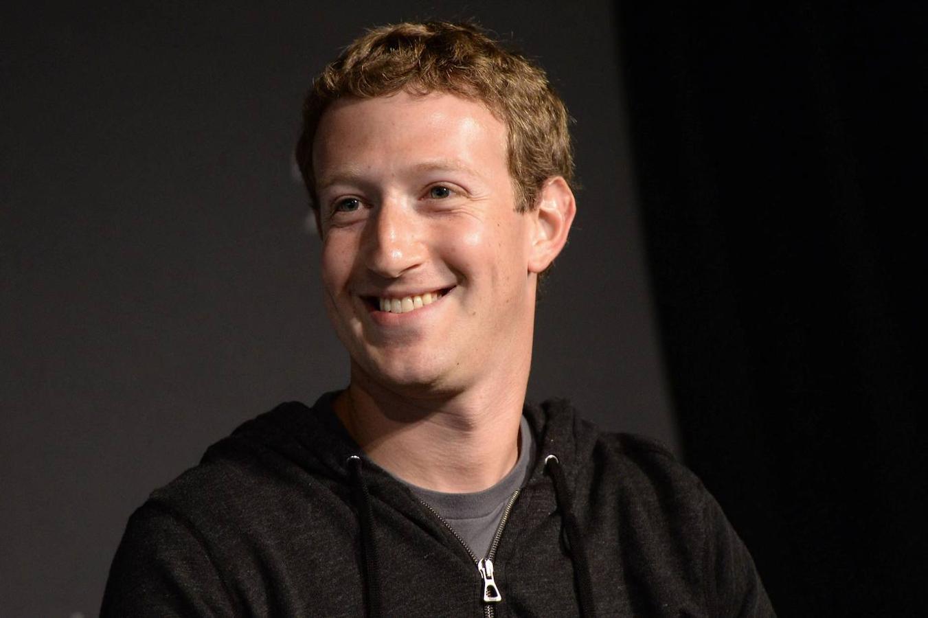 Mark Zuckerberg. El creador y fundador de Facebook se convirtió en 2018 en la persona más joven en aparecer en la lista de Forbes. Su riqueza asciende a 97.000 millones de dólares. 