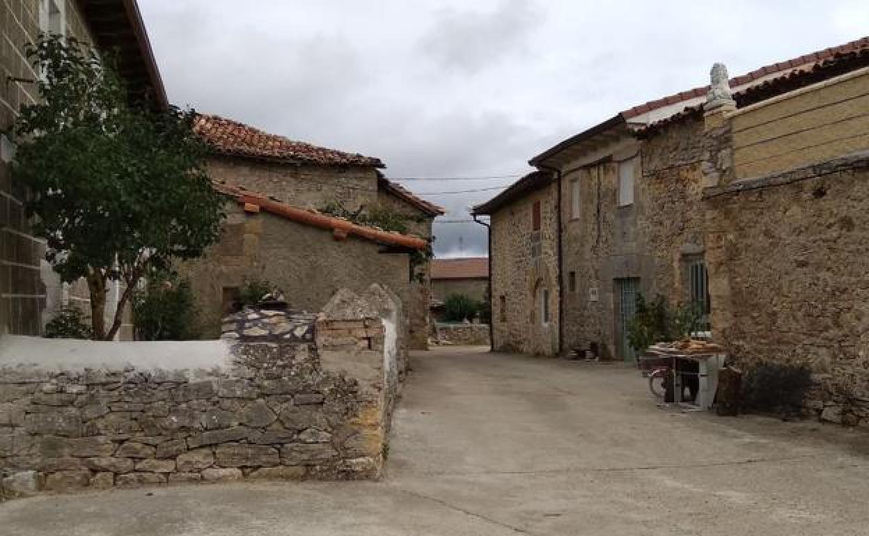 Tres de cada cinco habitantes que pierden los pueblos cada hora son mujeres