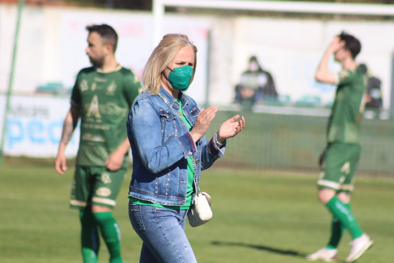 El conjunto maragato superó con autoridad al Numancia B en la tercera jornada de la segunda fase de la temporada