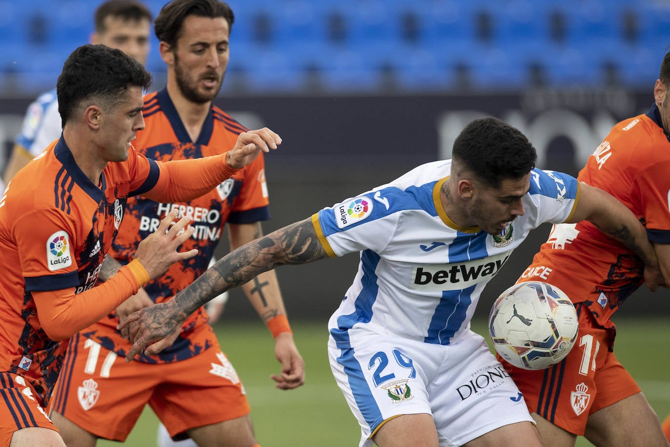 El conjunto berciano visita a los pepineros en uno de los encuentros que cierra la 35ª jornada de Segunda División.