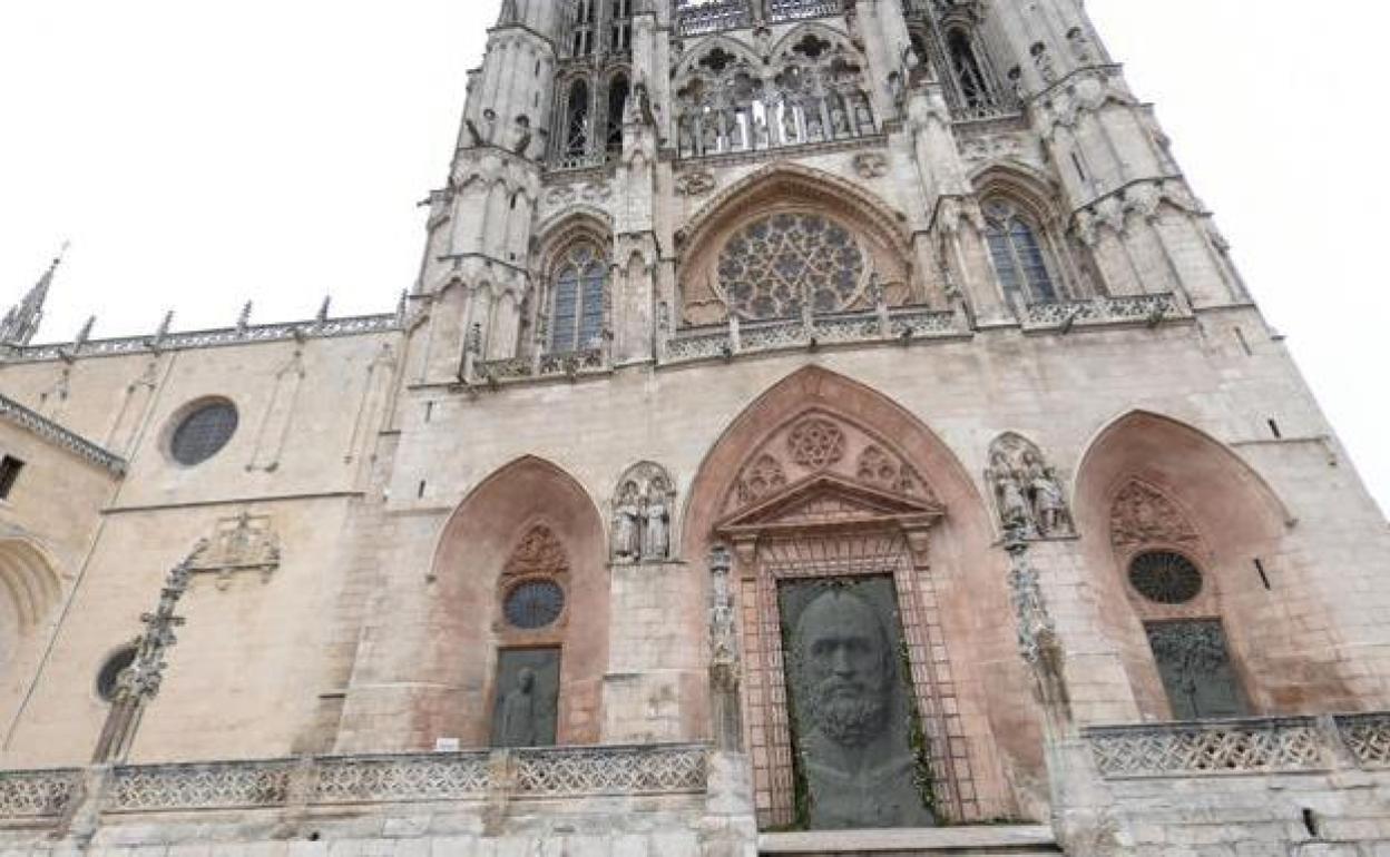 Recreación de las nuevas puertas de la Catedral de Burgos.B.C.