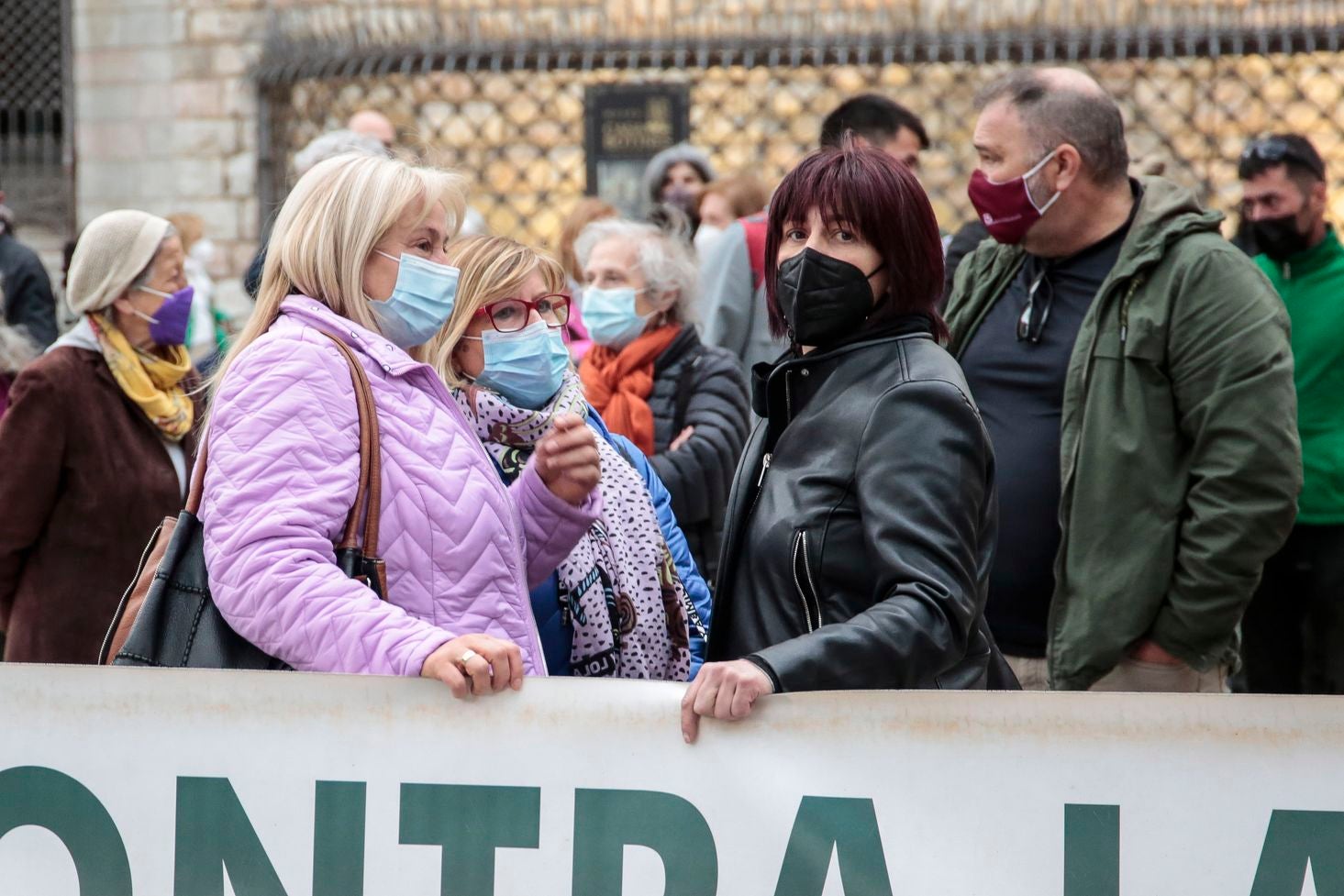 Concentración de 'Los Lunes sin Sol' en repulsa del último crimen machista.