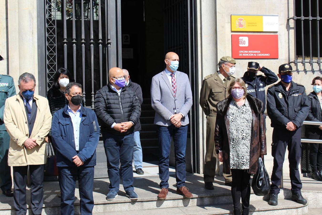 Cerca de cincuenta personas rinden homenaje y recuerdo a Paula, víctima de un asesinato machista.