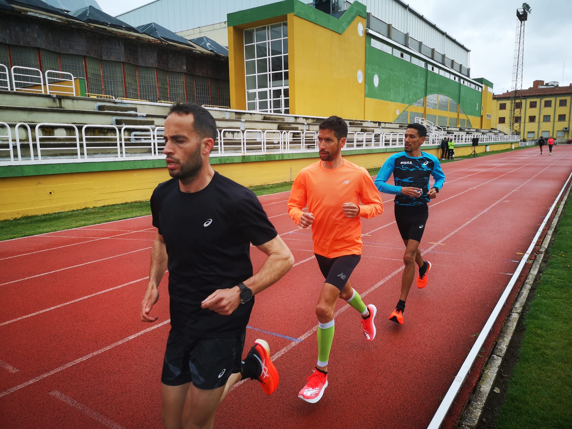 Galería. La élite del maratón en España se prepara en León para Tokio.