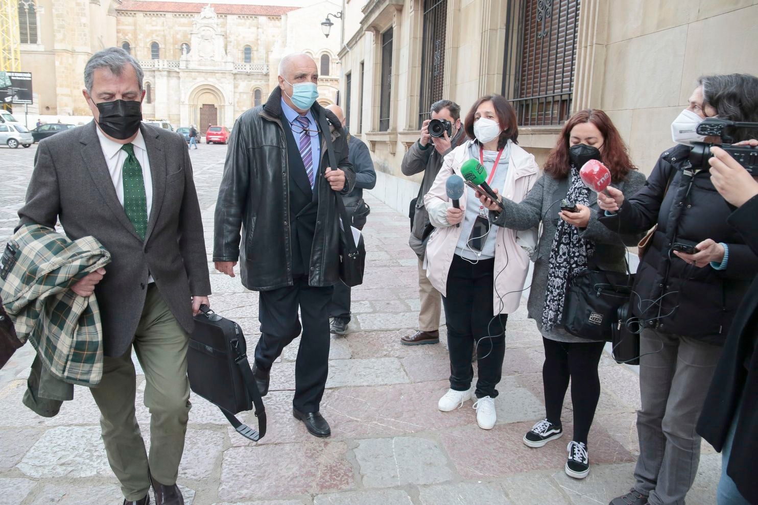 Primera sesión del juicio contra el empresario minero Victorino Alonso por un delito contra el medio ambiente por la explotación Nueva Julia en Cabrillanes. 