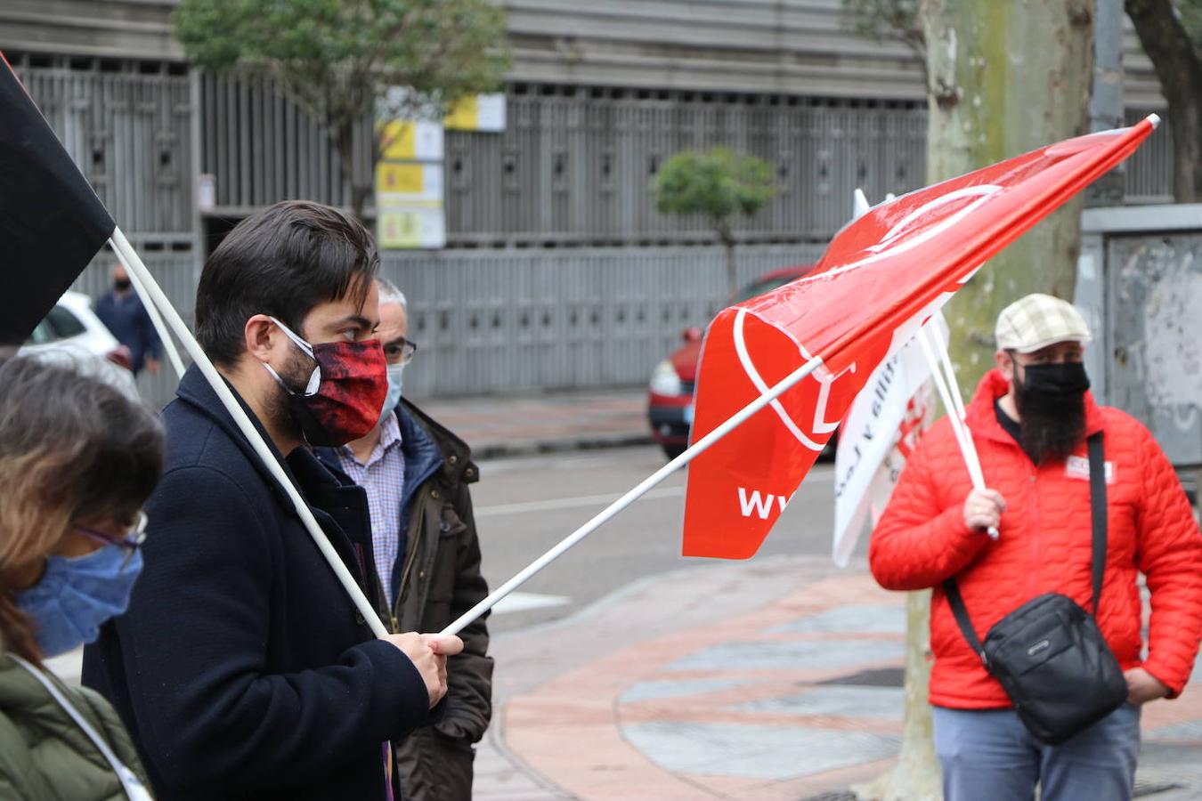Los sindicatos mayoritarios reclaman mayor seguridad en los trabajos y denuncian que 12 leoneses perdieron la vida en su entorno laboral en 2020