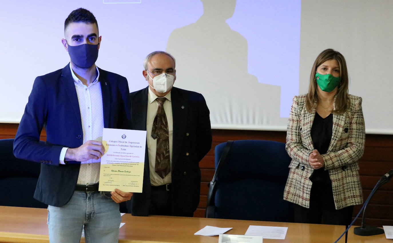 42 estudiantes recibieron la graduación de la Escuela de Ingeniería Agraria y Forestal de la ULE 