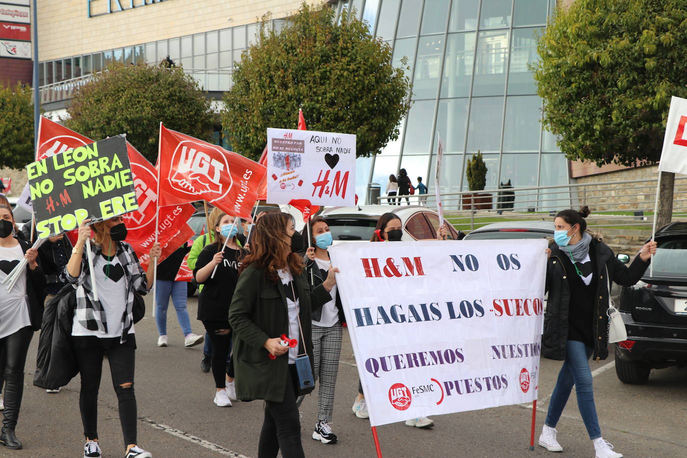 Las trabajadoras reclaman que no se precarice su empleo y se mantegan todos los puestos.