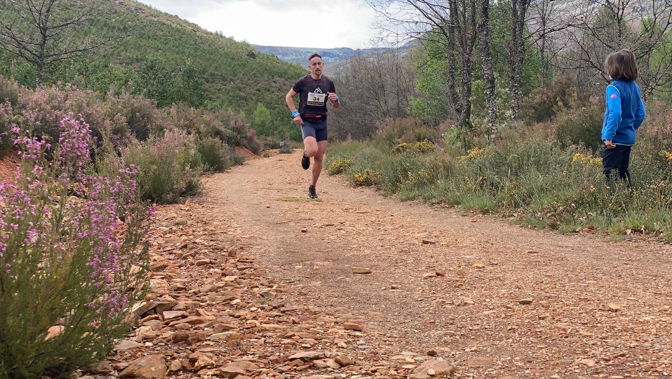 Diego Alonso y Alba García se coronan en la Truchillas-Vizcodillo