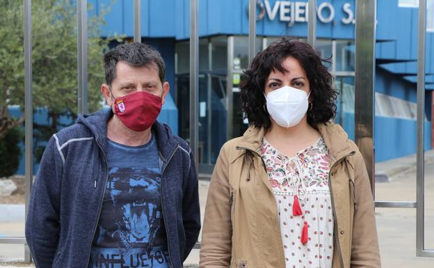 Víctor y Yolanda, tras la entrevista con leonoticias. 