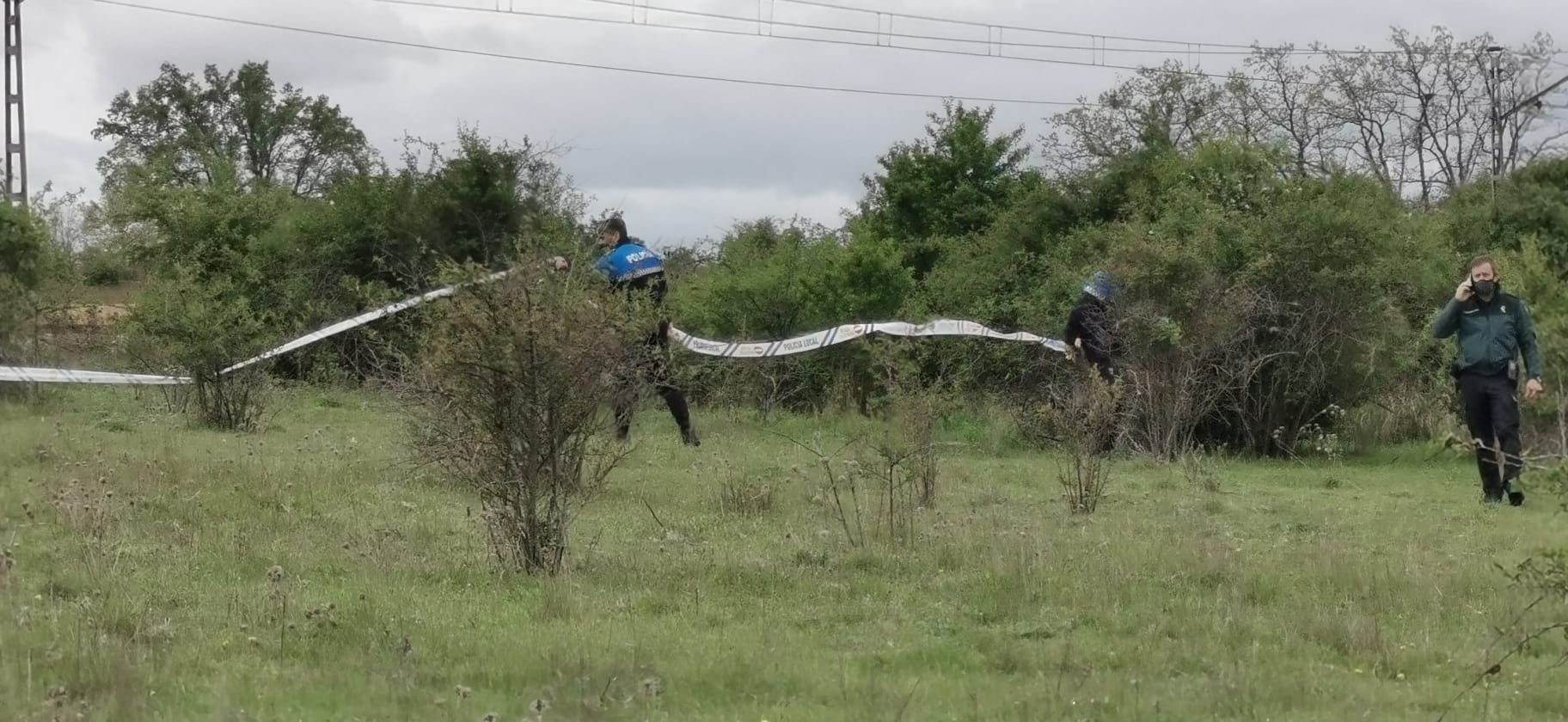 El cuerpo sin vida de la joven es localizado en la localidad de La Aldea de la Valdoncina.