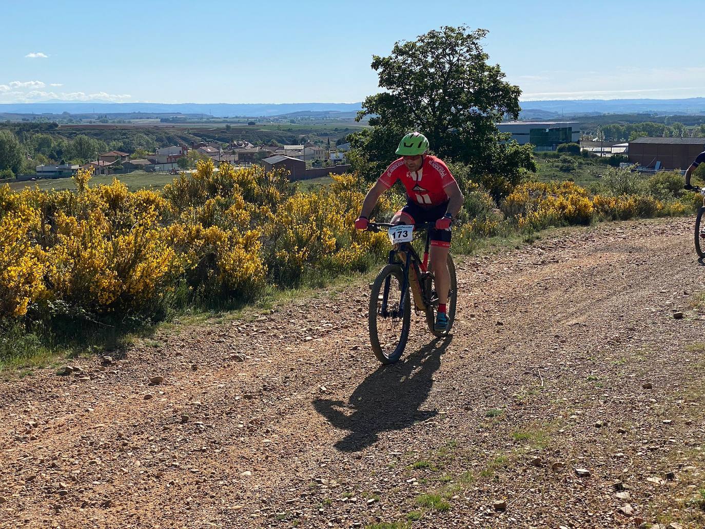 La Transonarriba ha convertido el municipio en el centro neurálgico del ciclismo de montaña en la provincia de León.