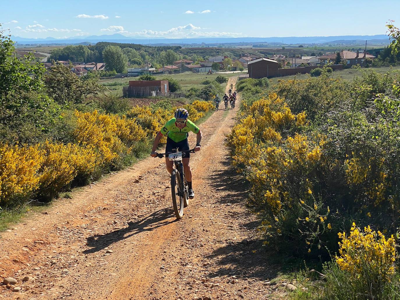 La Transonarriba ha convertido el municipio en el centro neurálgico del ciclismo de montaña en la provincia de León.