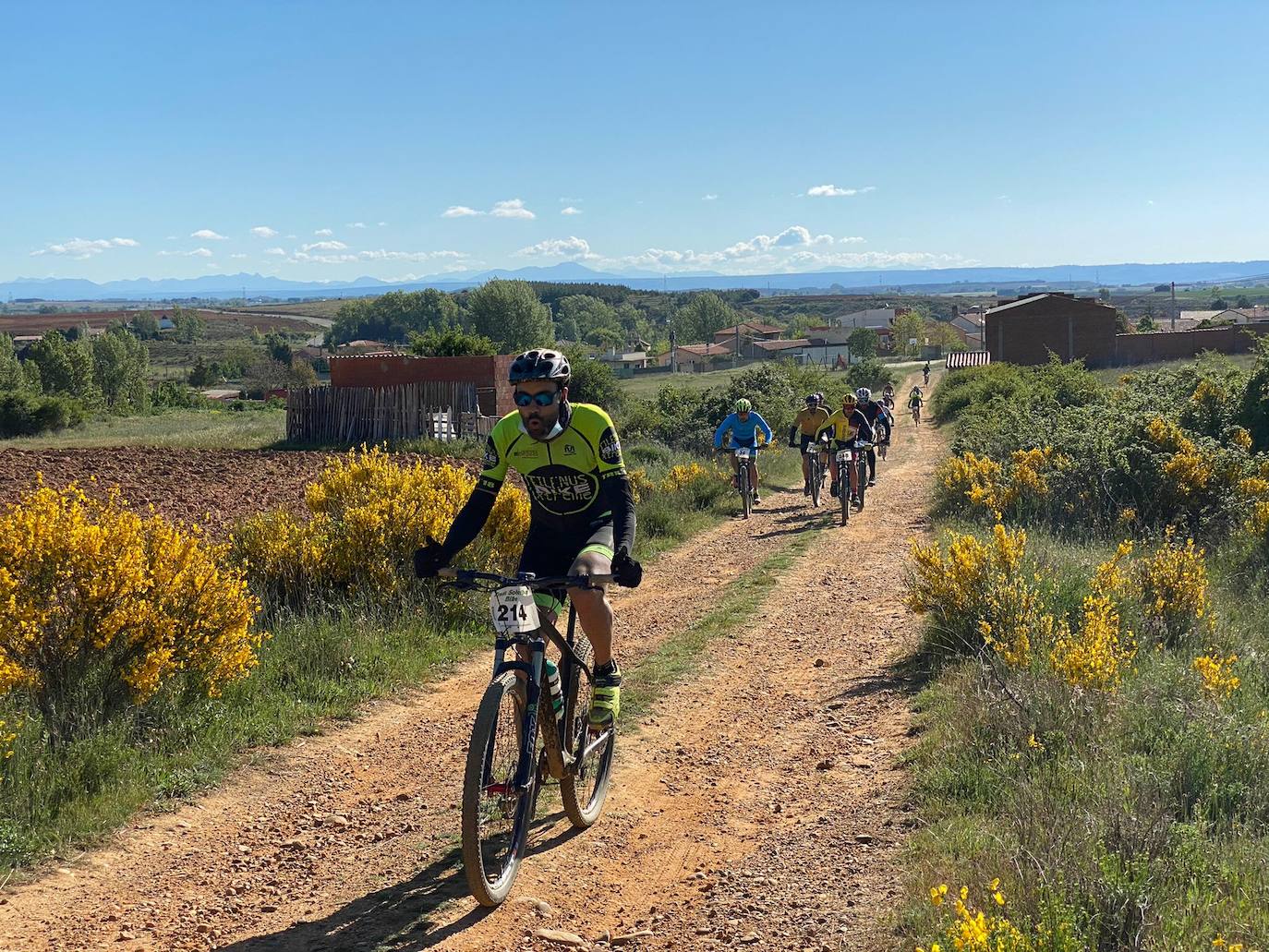 La Transonarriba ha convertido el municipio en el centro neurálgico del ciclismo de montaña en la provincia de León.