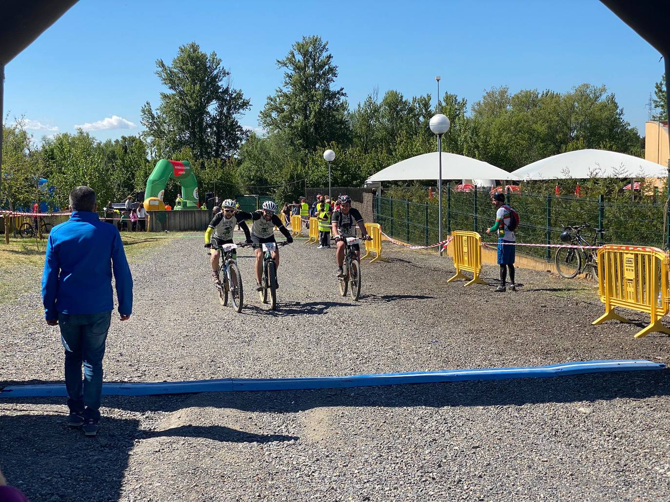 La Transonarriba ha convertido el municipio en el centro neurálgico del ciclismo de montaña en la provincia de León.