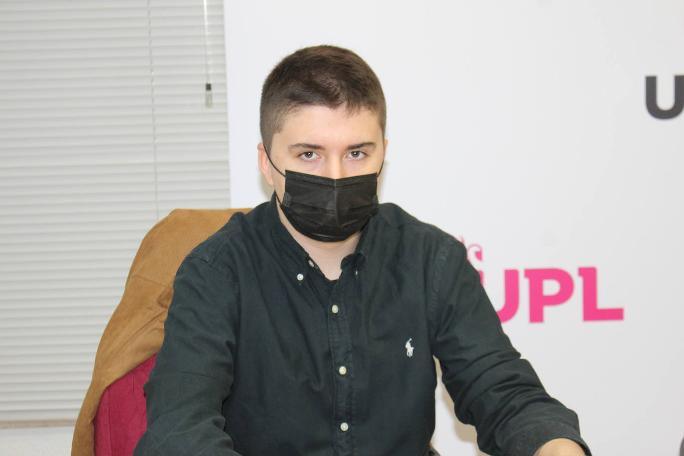 Los jóvenes leonesistas, unos cincuenta miembros, se suman a la manifestación convocada por Conceyu por la autonomía de la Región Leonesa.