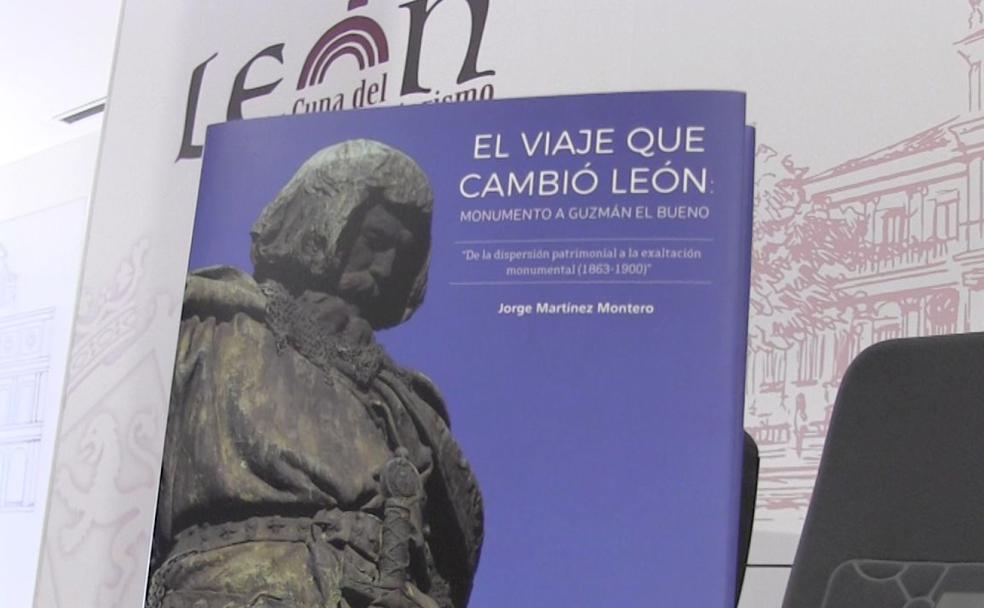 Libro presentado en el Ayuntamiento de León sobre el ensanche de la ciudad.