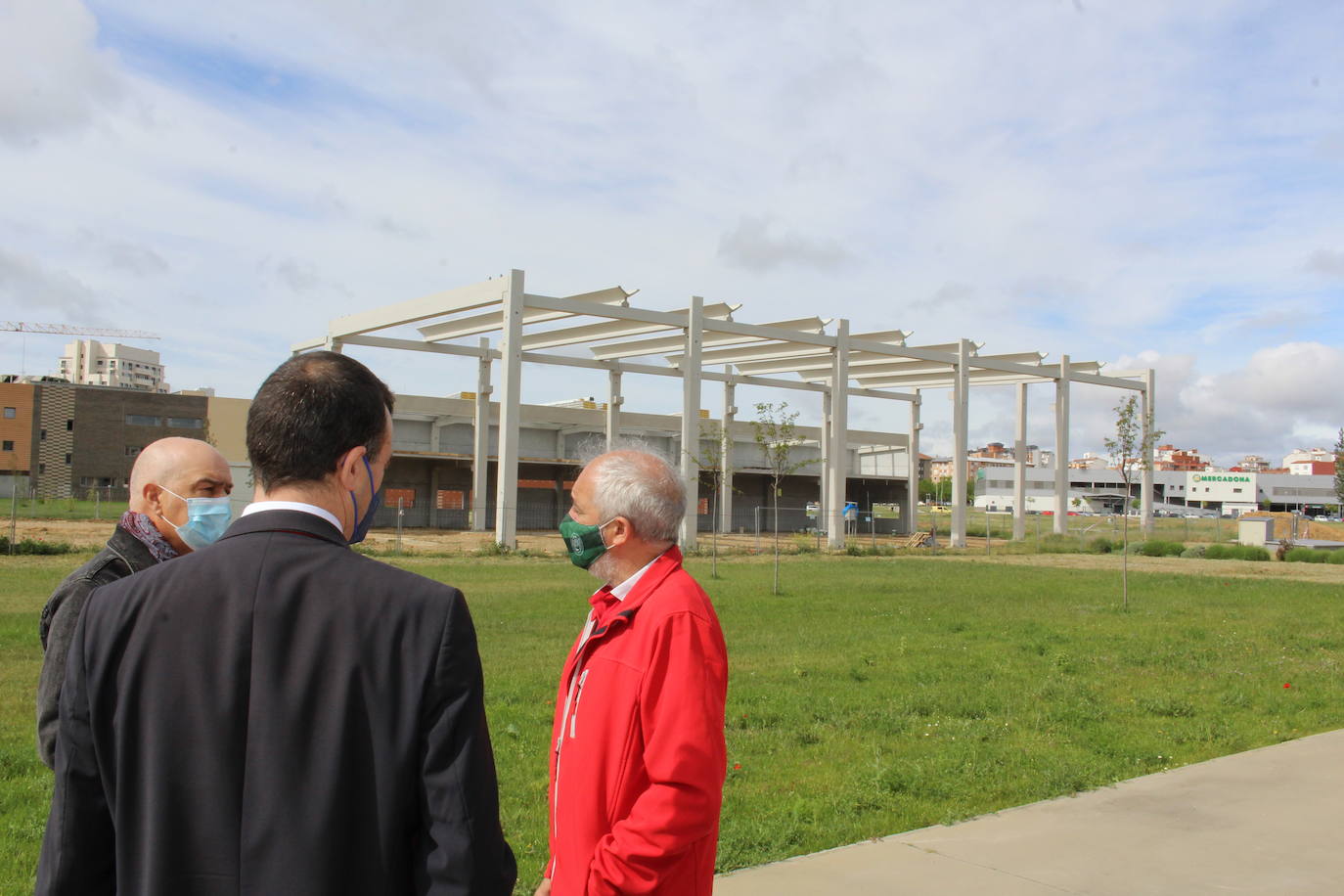 El hangar dedicado a la investigación estará listo a finales de verano en el campus de Vegazana 