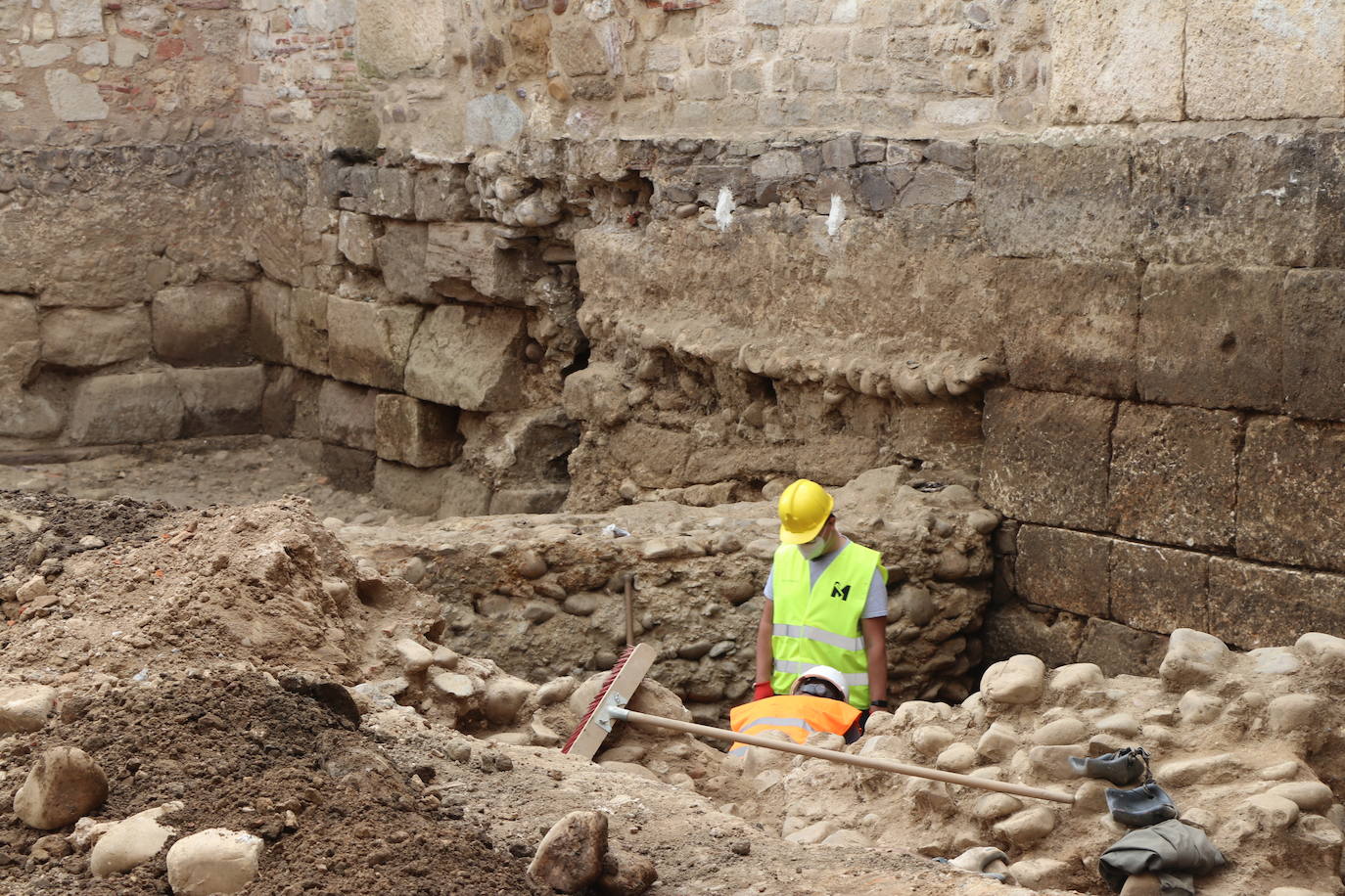 La zona arqueológica de la Era del Moro dotará a la capital de nuevos lienzos de su muralla que será puesta en valor.