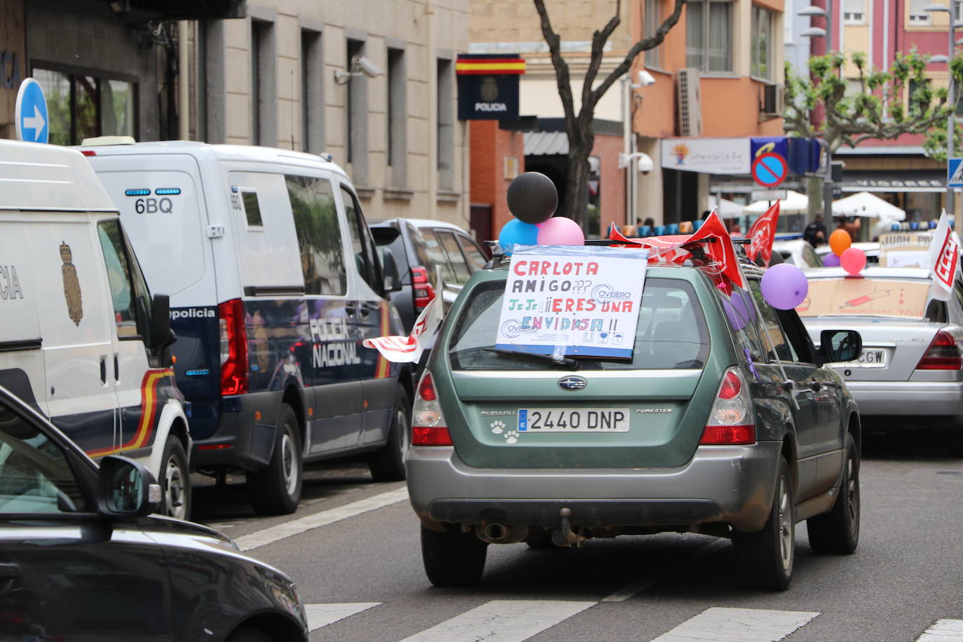 Fotos: Los trabajadores de Ovejeron vuelven a las calles