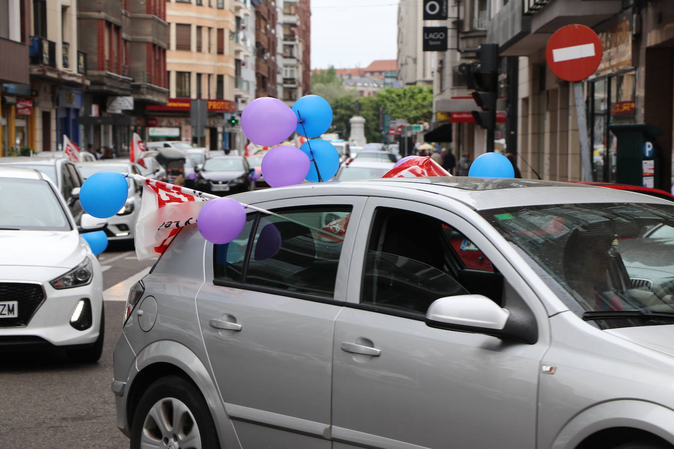 Fotos: Los trabajadores de Ovejeron vuelven a las calles