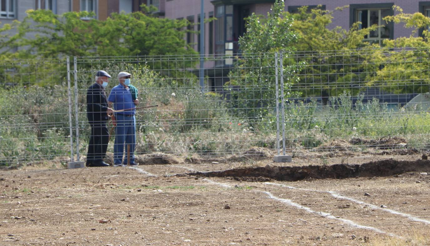 La parcela de La Palomera ha comenzado a presenciar las primeras obras para la construcción de esta instalación, que está prevista que esté lista en 2023.